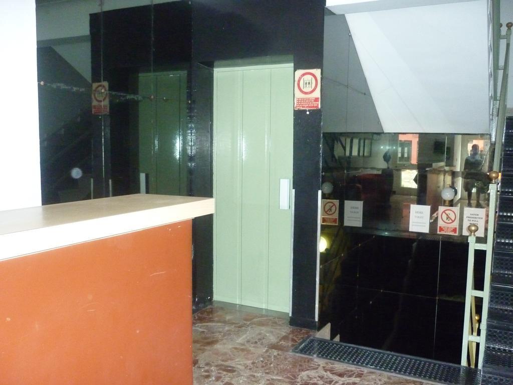 Apartamentos Jorbar El Arenal  Zewnętrze zdjęcie